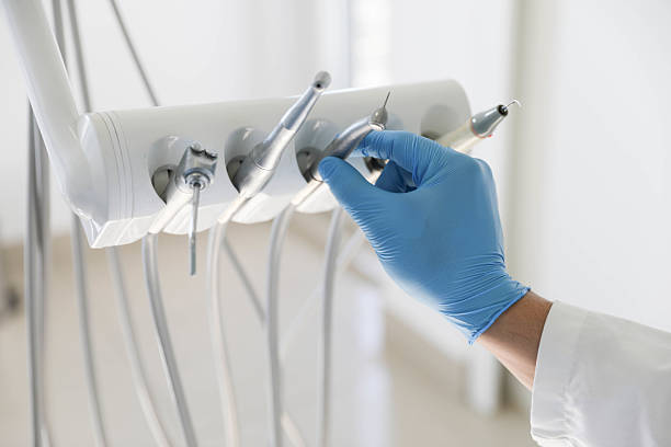 Professional Tooth Extraction technician working in Fluvanna County County, VA